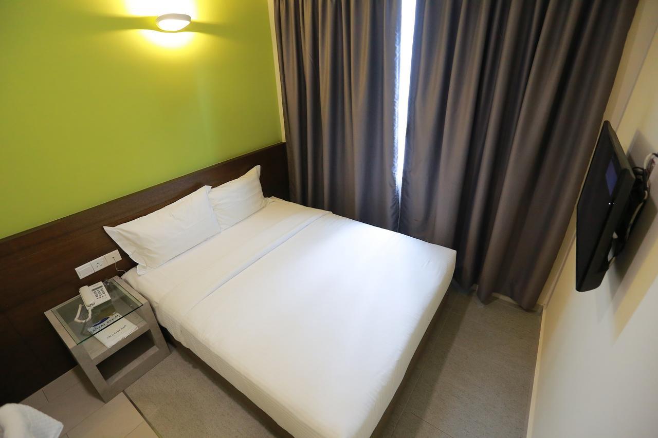Pantai Regal Boutique Hotel Kuantan Exterior foto